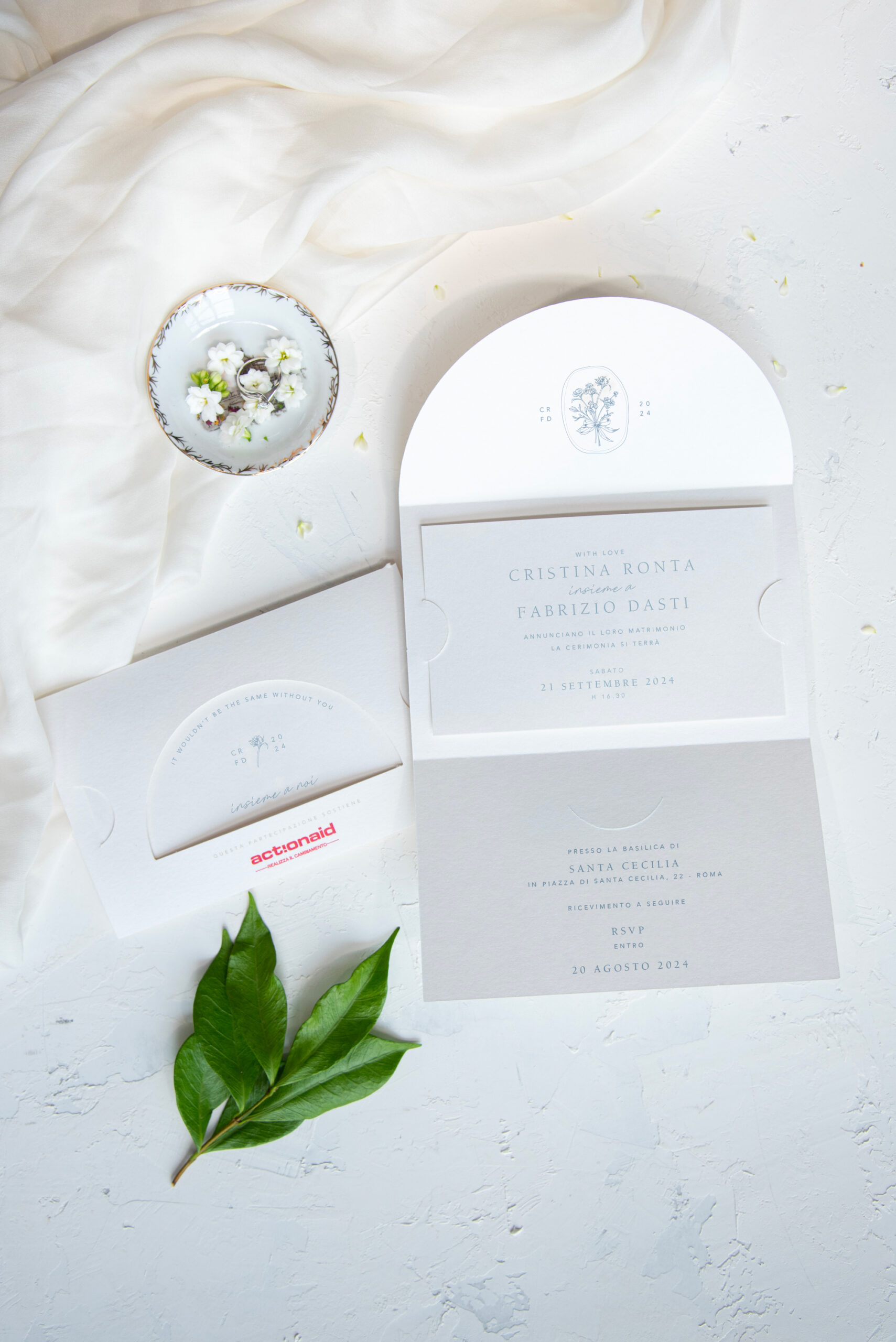 Partecipazione Eleganza - cofanetto intagliato - azzurro - aperto