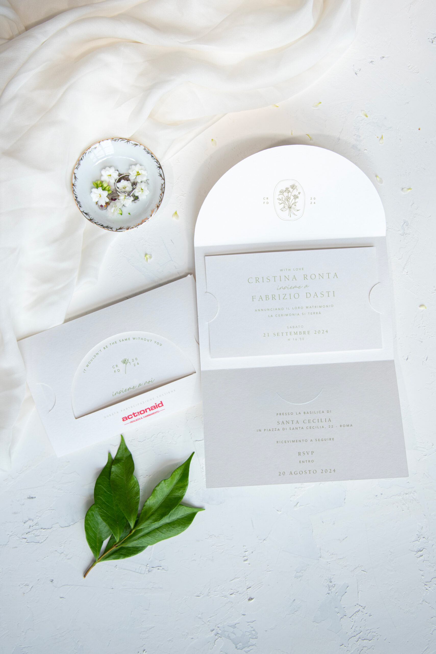 Partecipazione Eleganza - cofanetto intagliato - verde- aperto